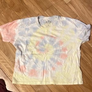 Hollister tye-dye crop top